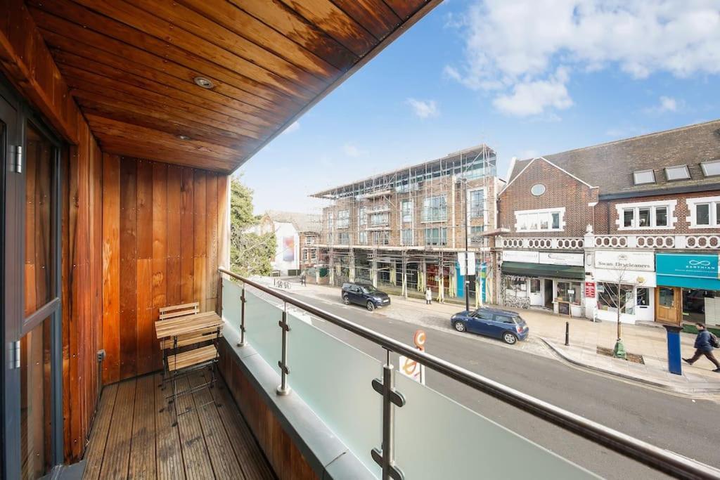 Pleasing 2Bed Flat 10Min To Wimbledon Tennis Court Londra Esterno foto